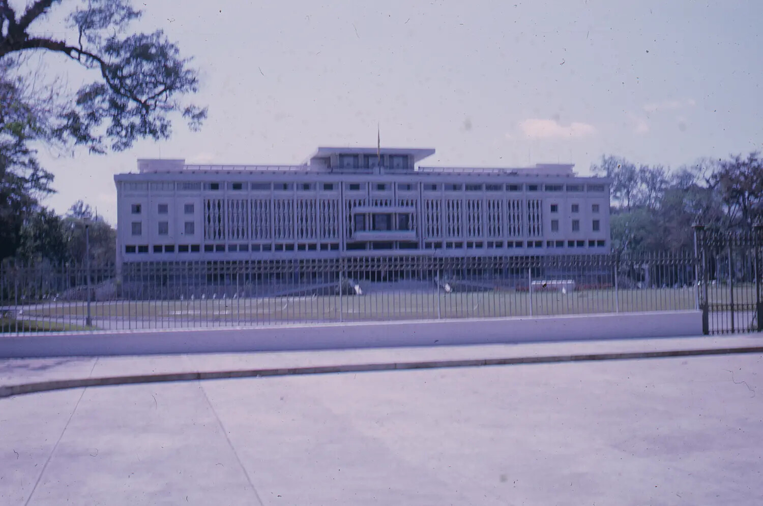 Independence Palace, Saigon, South Vietnam — 1968 Tet Offensive Era 35mm Slide