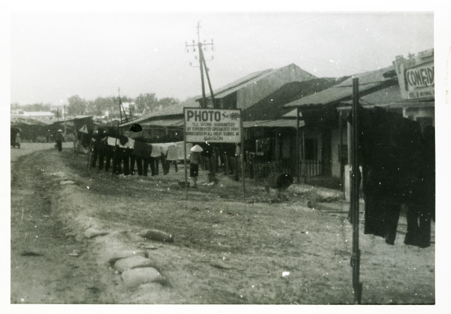 218727-VIET NAM 1