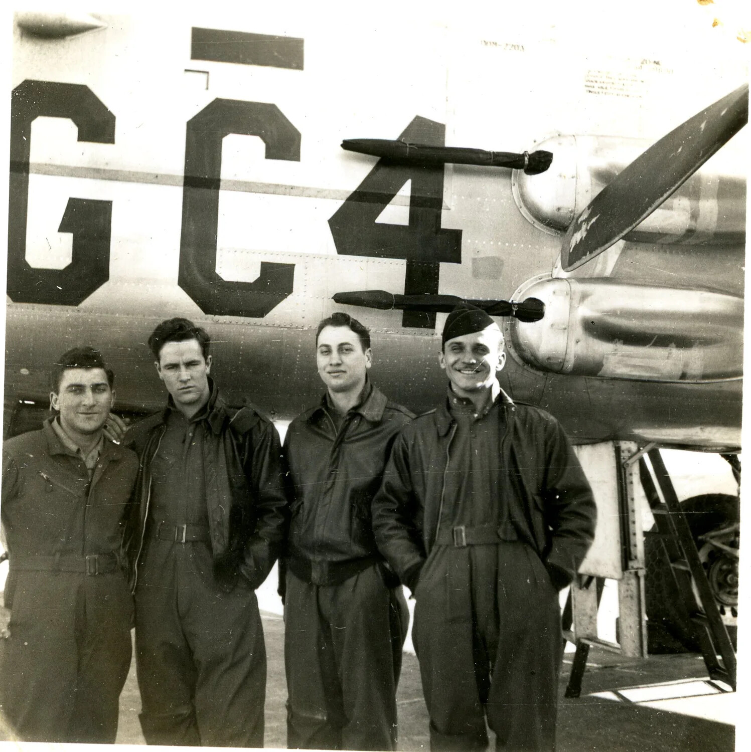 B-25 Mitchell Crew 'GC4' — 345th Bombardment Group, Ie Shima, 1945