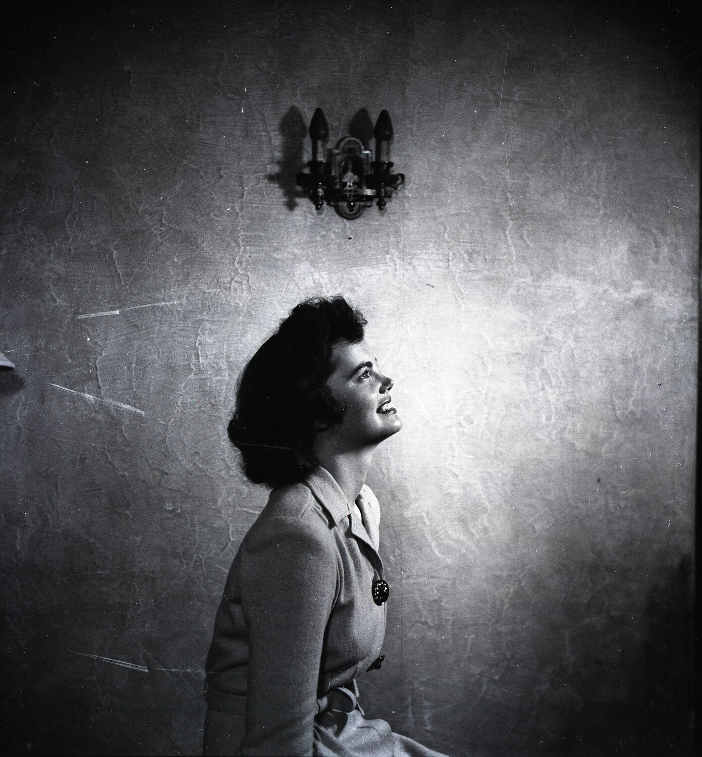 Studio Portrait of a Young Woman in Profile with Brooch, Wartime Era