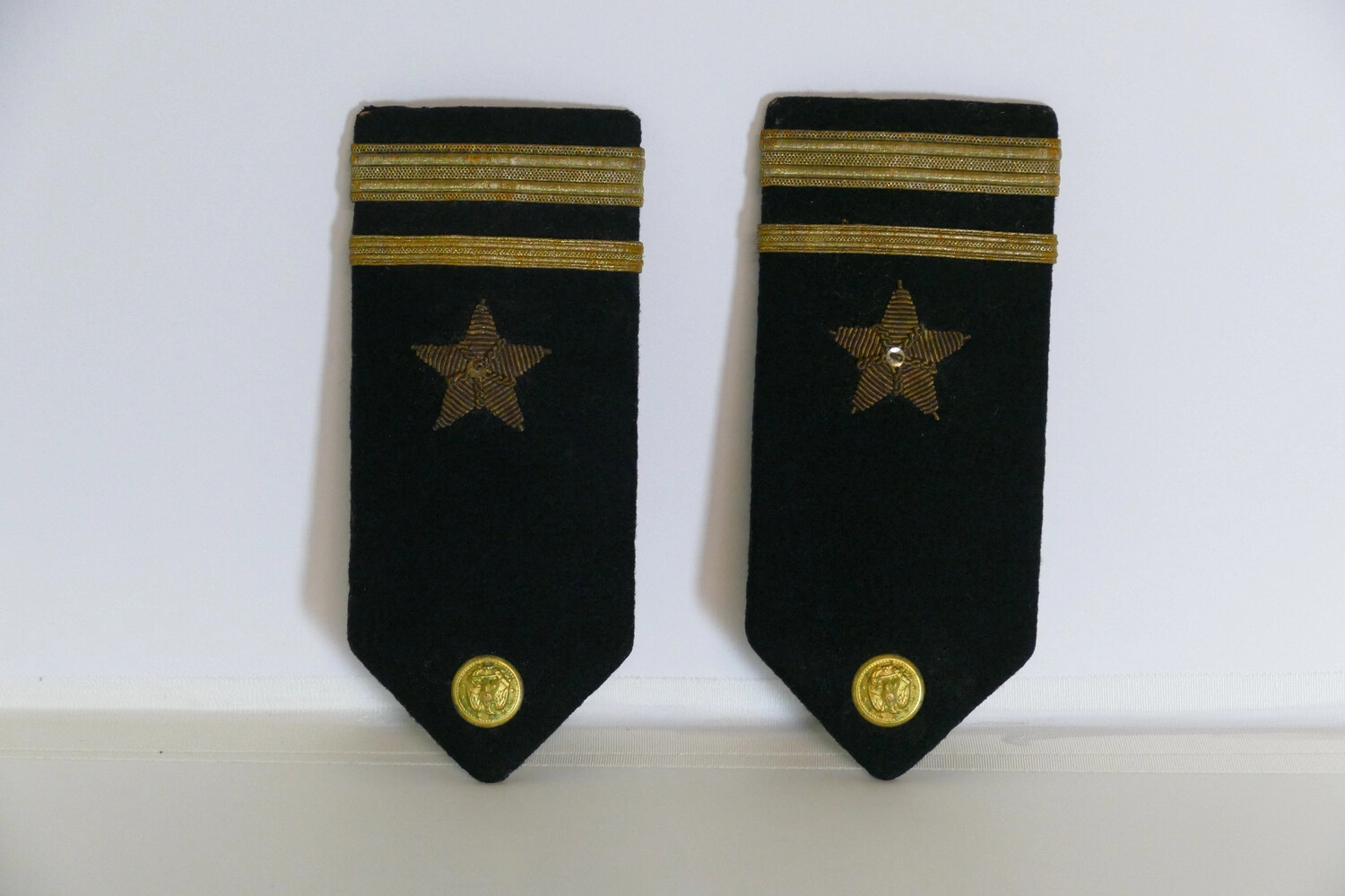 U.S. Navy Lieutenant's Shoulder Boards (Line Officer), Korean War Era