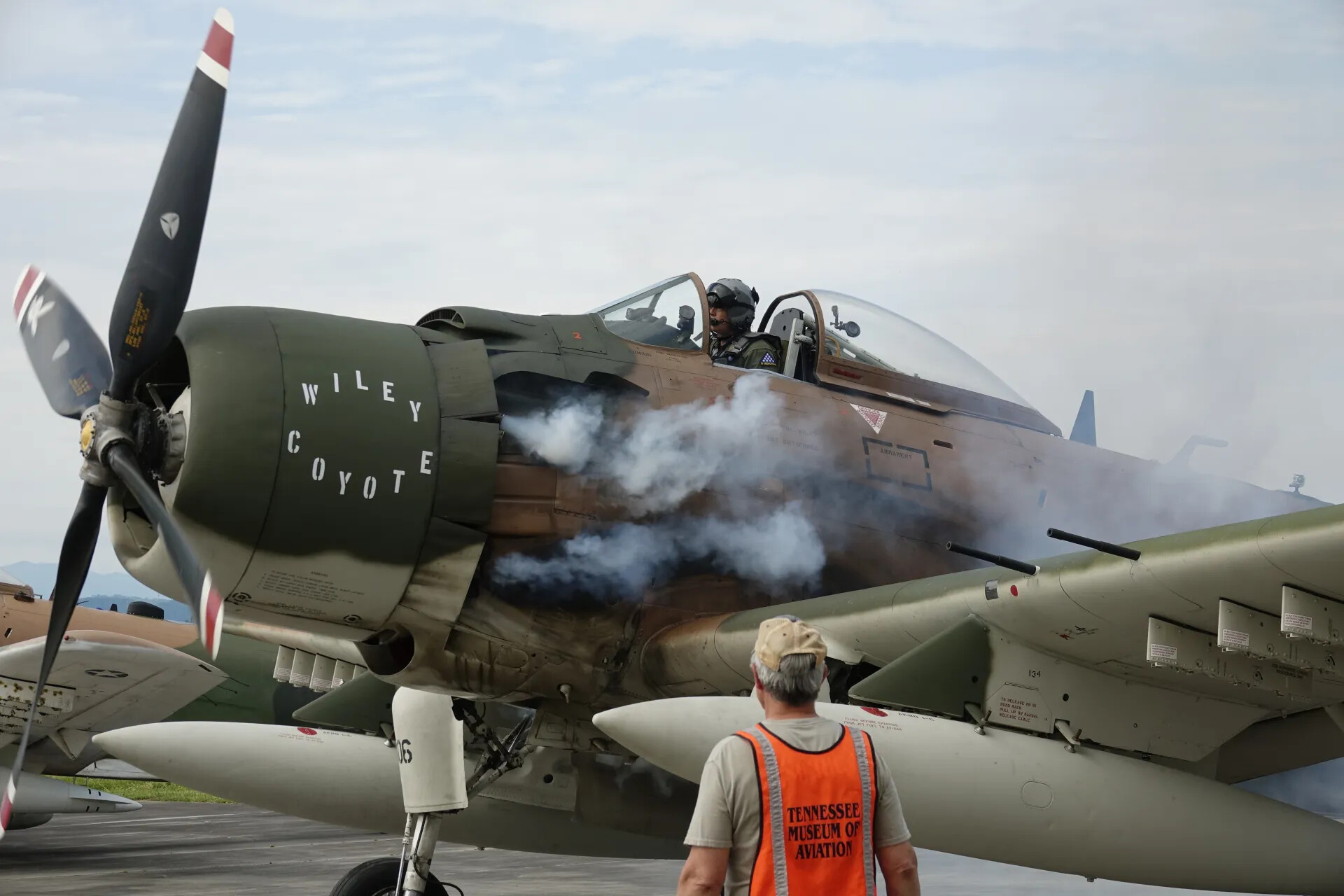 A-1 Skyraider 'Wiley Coyote' Engine Start at Tennessee Museum of Aviation, May 2019 Event