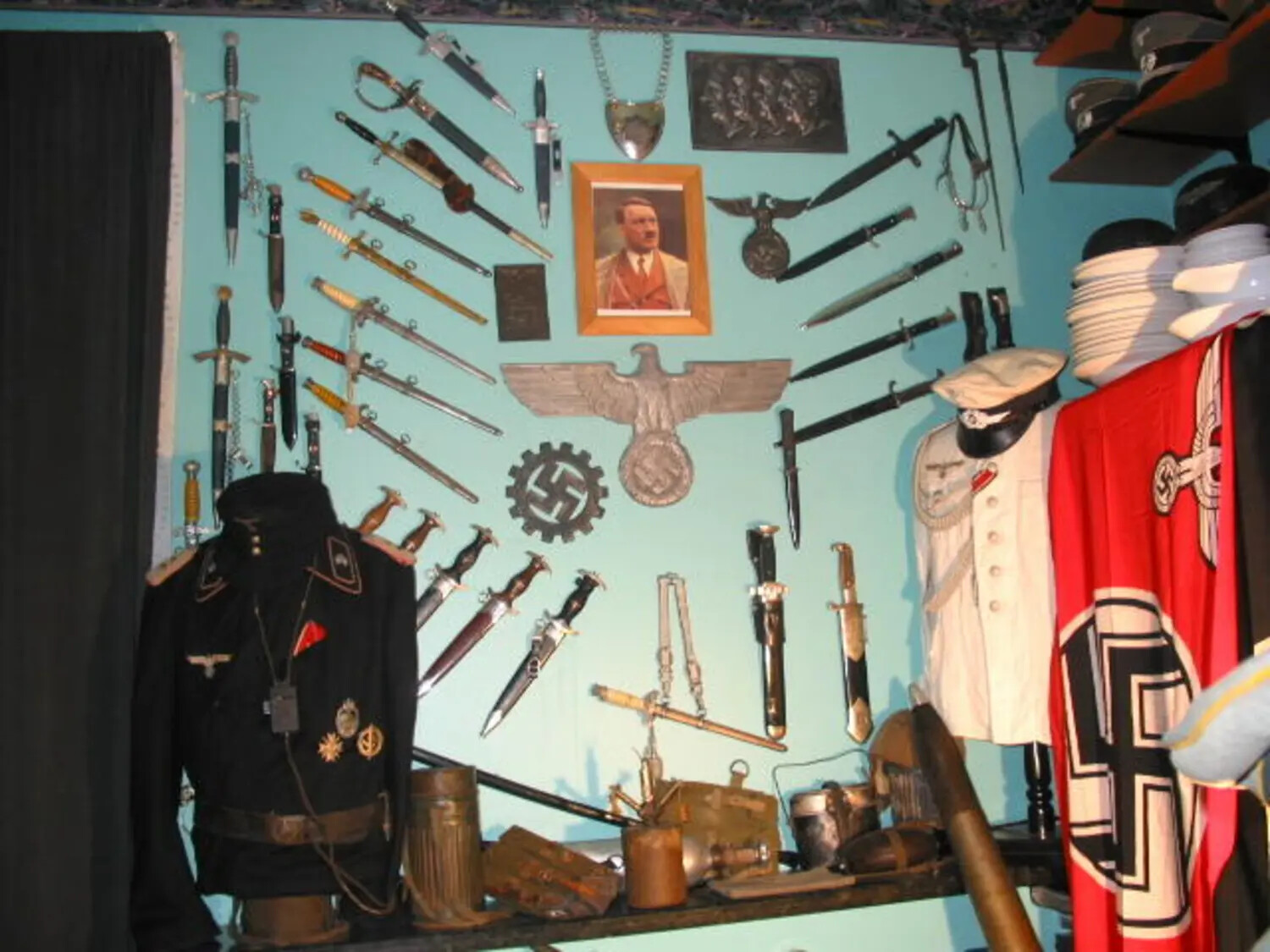 Private Collection Display: WWII German Edged Weapons, Insignia, and Regalia