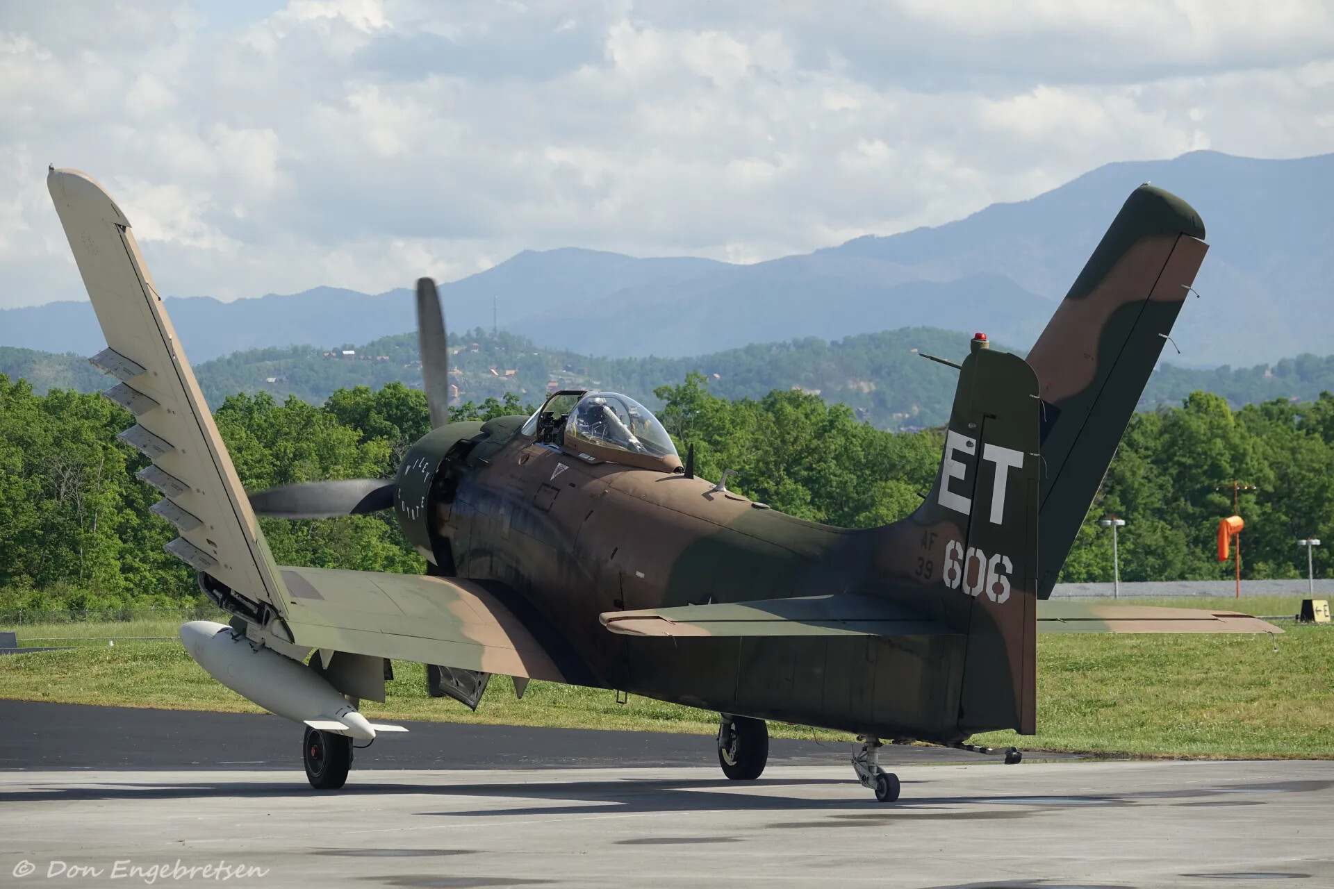 Restored A-1 Skyraider 'Wiley Coyote' (Tail ET-606) Taxiing at Warbird Event, 2019