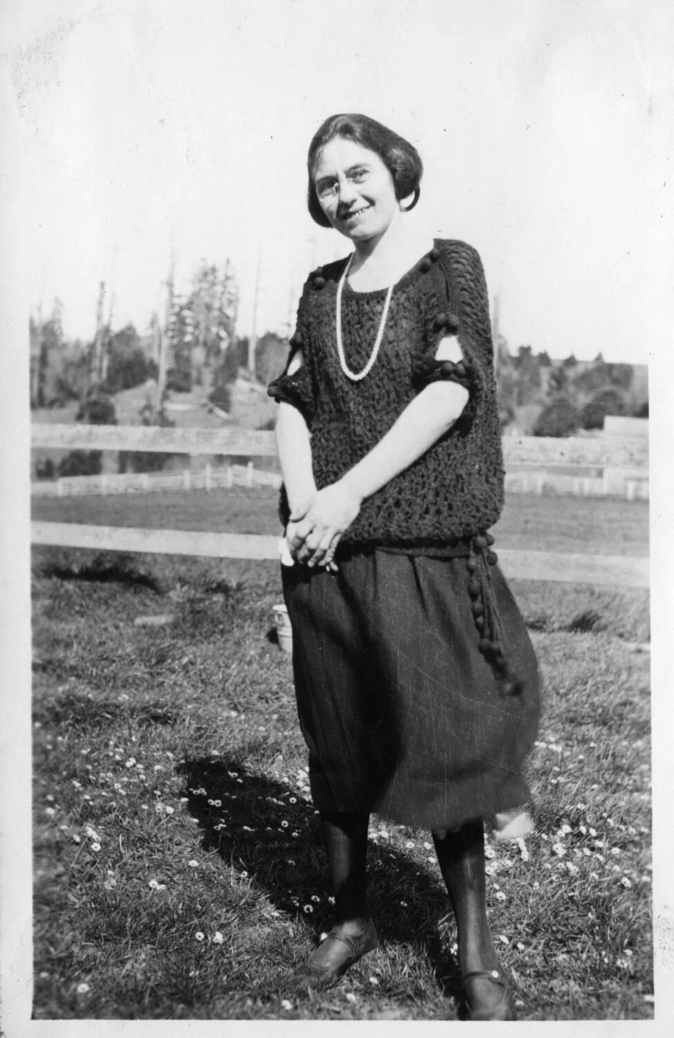 Woman in 1920s Fashion at the Presidio of San Francisco