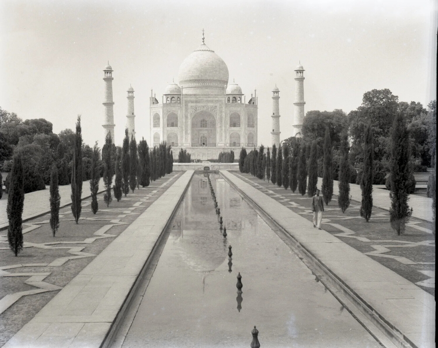 The Taj Mahal, Agra, India - WWII CBI Theater Servicemen's Photograph, 'Kotec Collection'