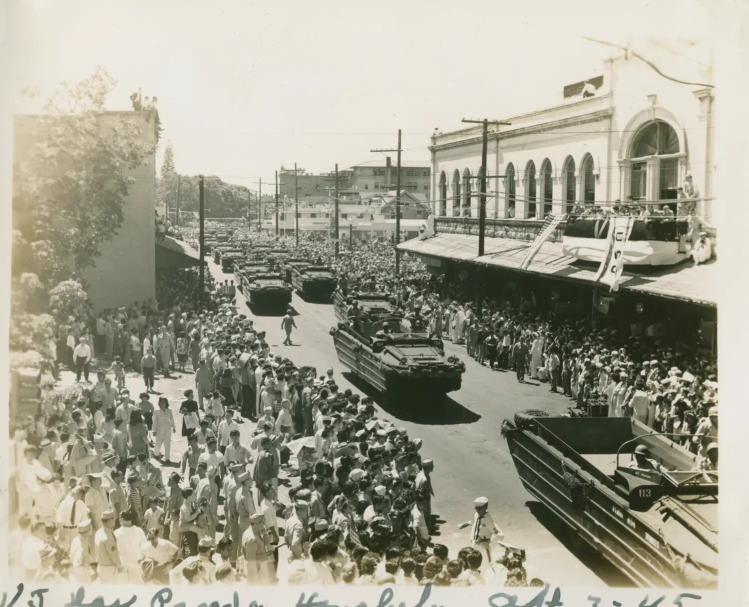 VJ Day Parade, Honolulu, Oahu, Hawaii, 1945