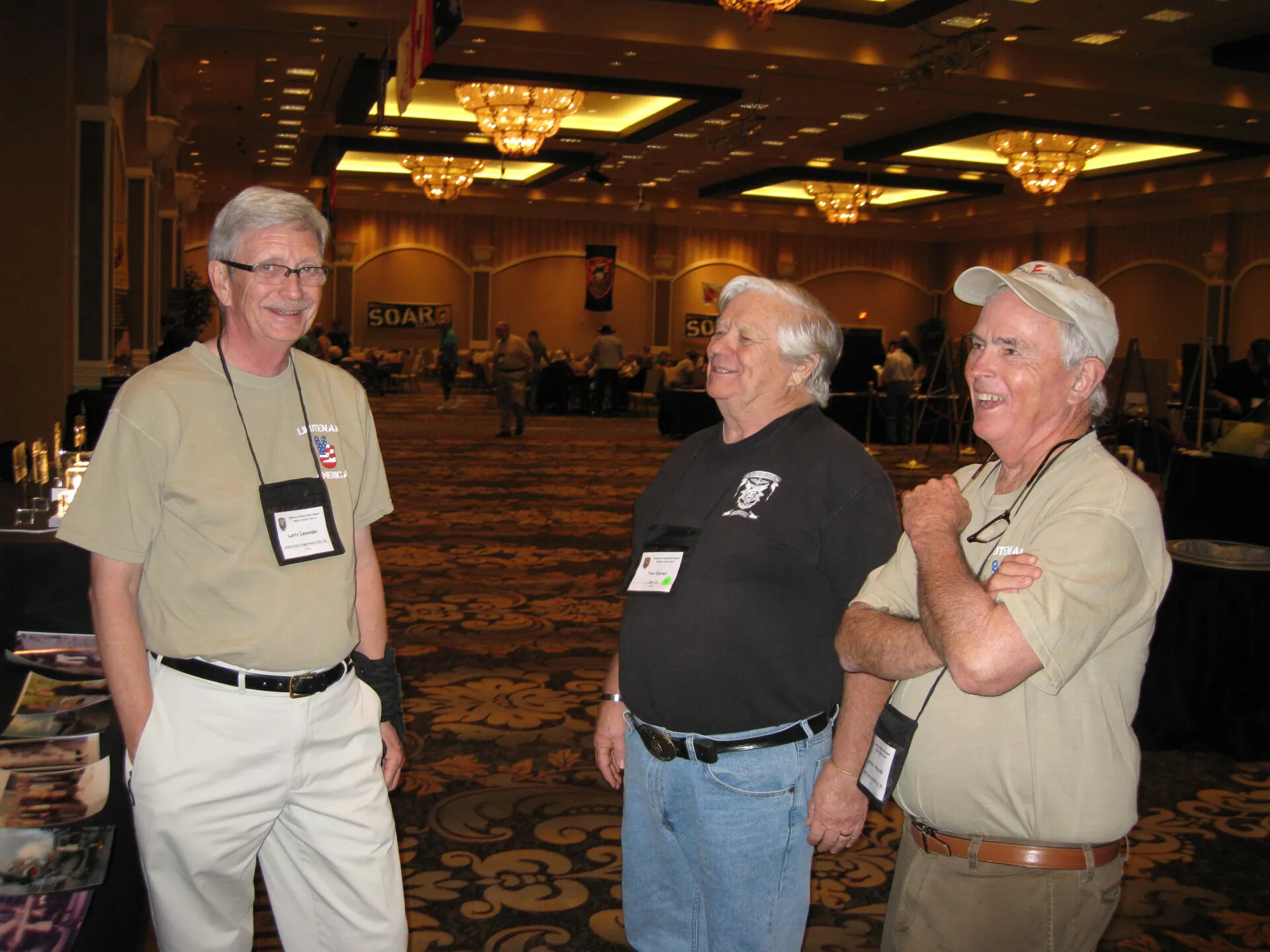 Larry Cavender and Two Attendees Sharing a Laugh, SOAR XXXVII, Las Vegas, 2013