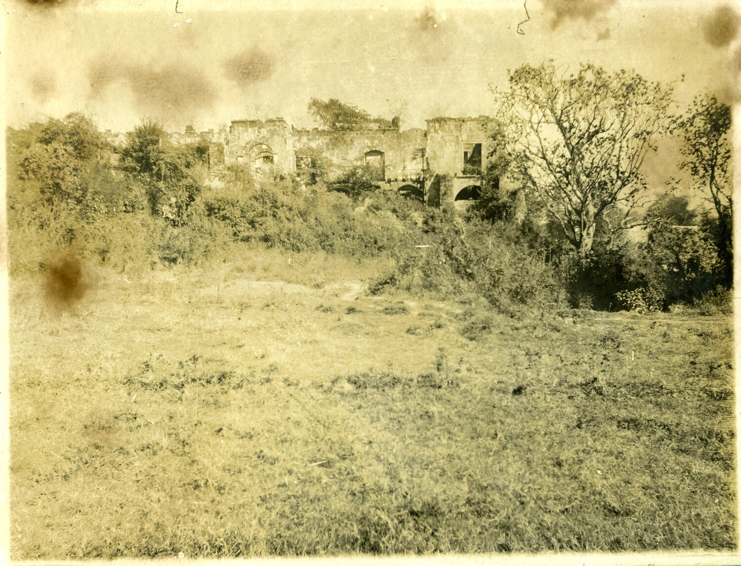 Ruined Spanish Colonial-Era Structure, Philippines, Early 1900s (Carl Stone Album)