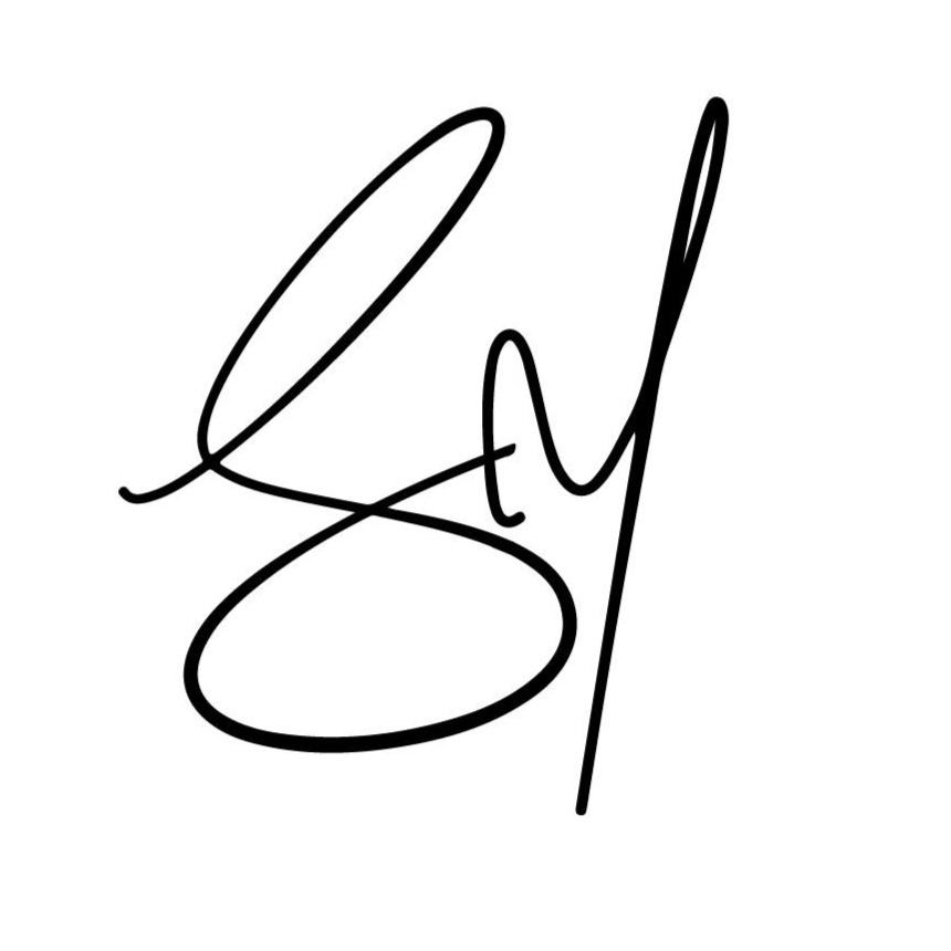 Soniya Momin (CEO) business logo