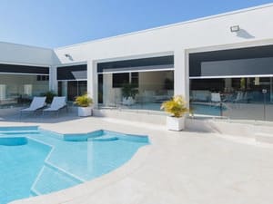 {{ custom_values.service_4 }} in {{custom_values.area_2})