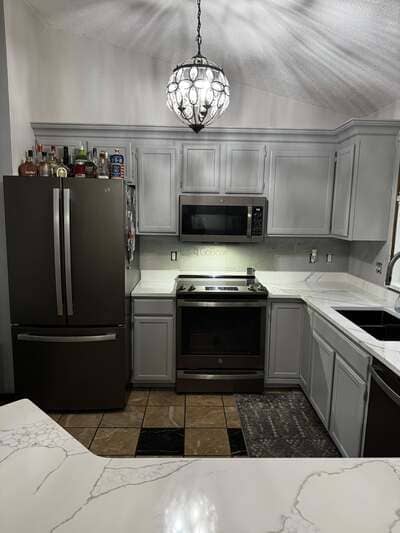 {{ custom_values.service_3 }} in {{custom_values.area_3})