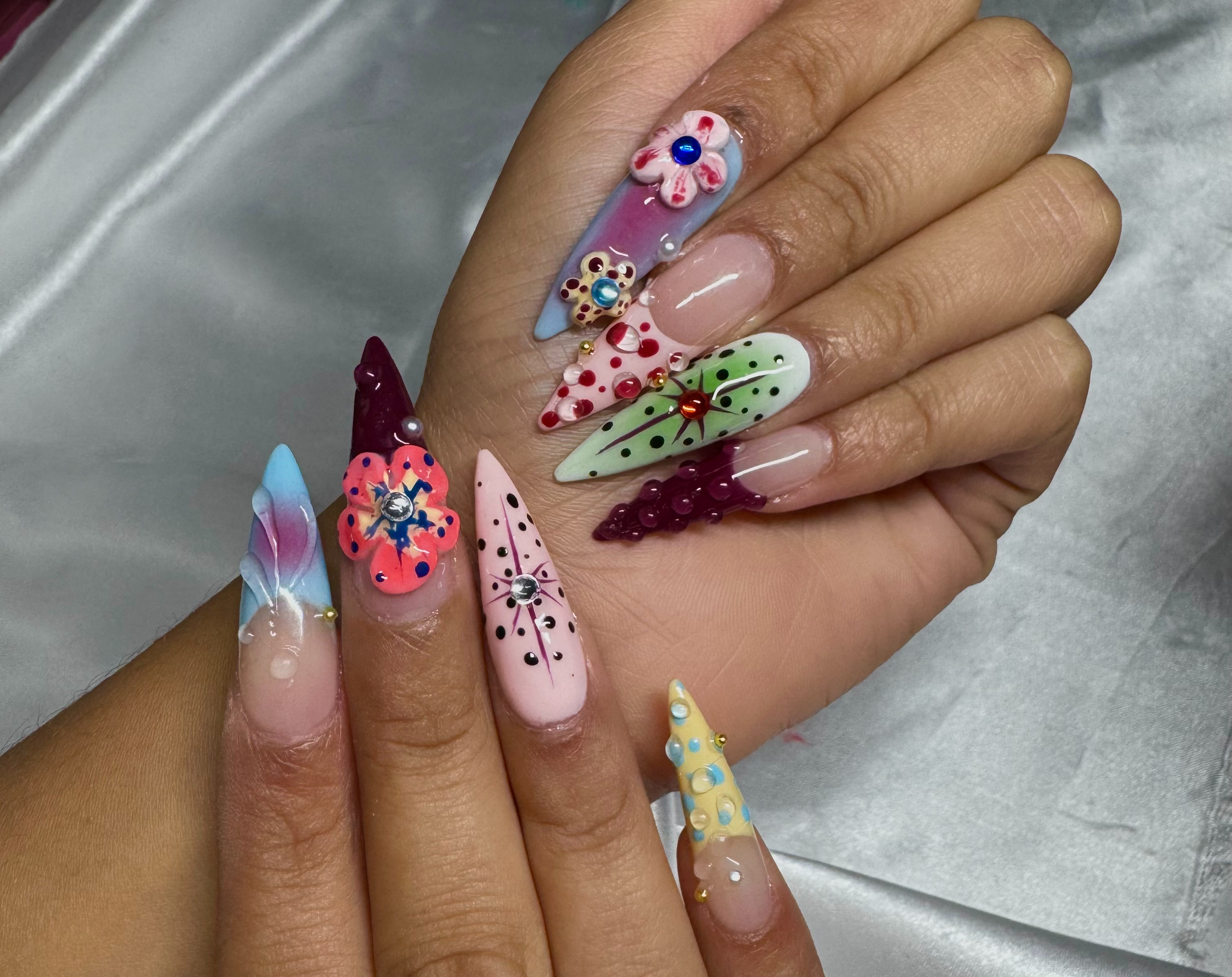 Nail art gallery image 3