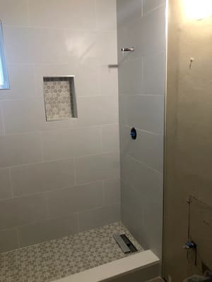 {{ custom_values.service_4 }} in {{custom_values.area_2})