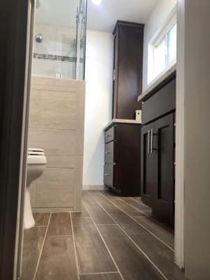 {{ custom_values.service_4 }} in {{custom_values.area_7})