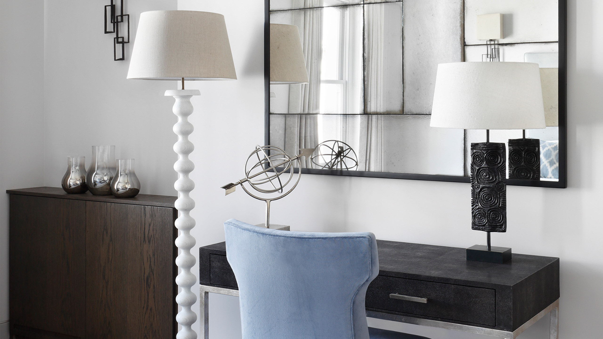 Dressing Table - Master Bedroom - Victorian Terraced House - Chelsea London
