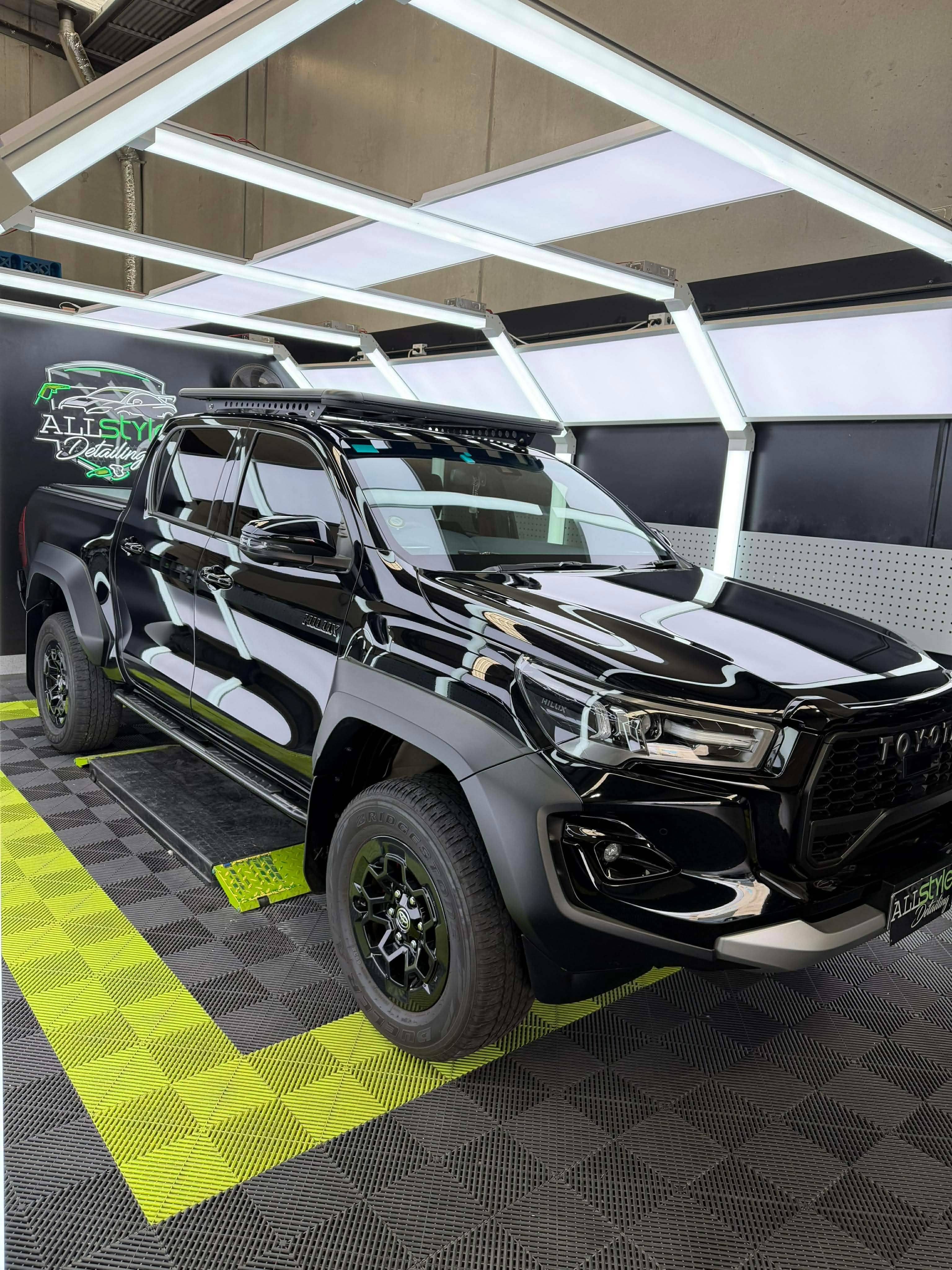 Exterior Detailing Sunshine