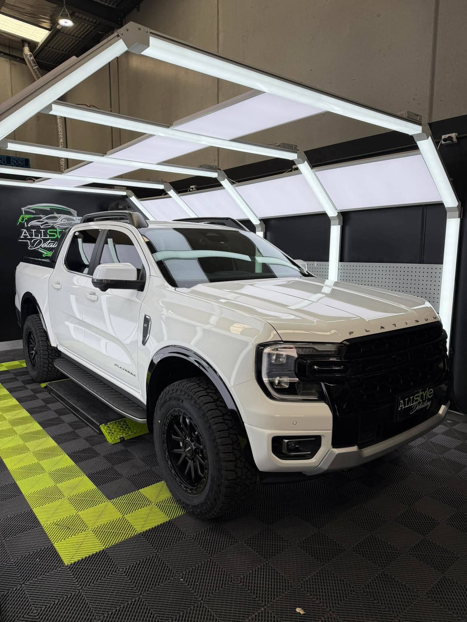 Exterior Detailing {{ custom_values.biz_area_ }}