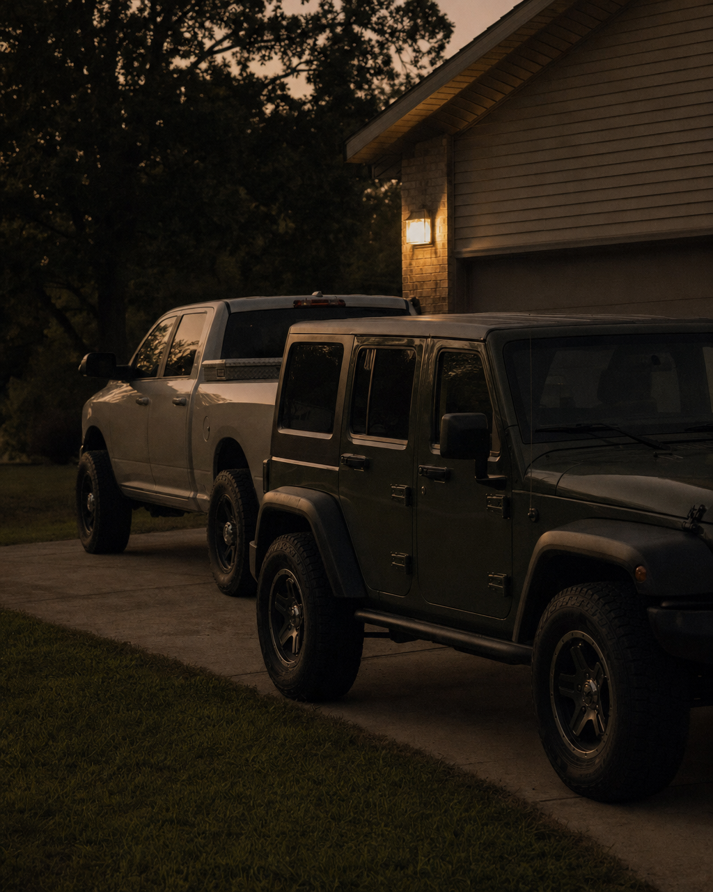 Heritage 4x4 mobile service rig parked at a customer's driveway