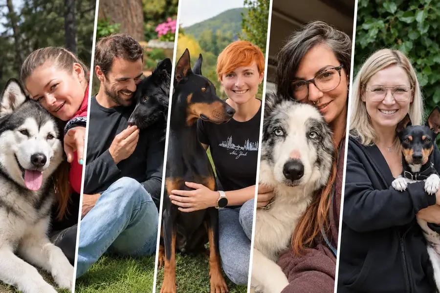 El equipo de perros&punto, cada persona abrazada a su perro
