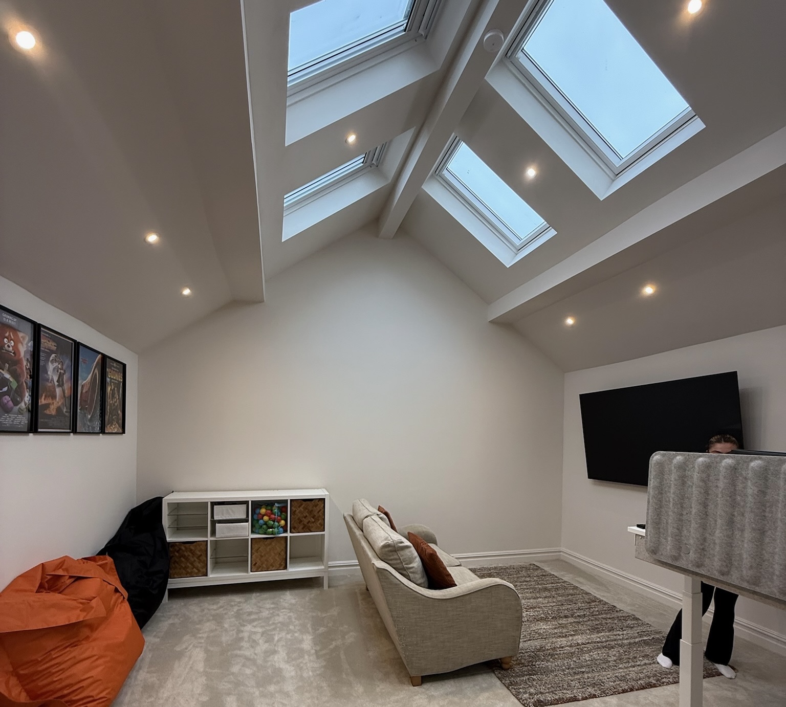 Detached double garage converted into a family playroom and home office with vaulted ceiling, skylights and a new side entrance in Wilmslow. Detached double garage converted into a family playroom and home office with vaulted ceiling, skylights and a new side entrance in Wilmslow.