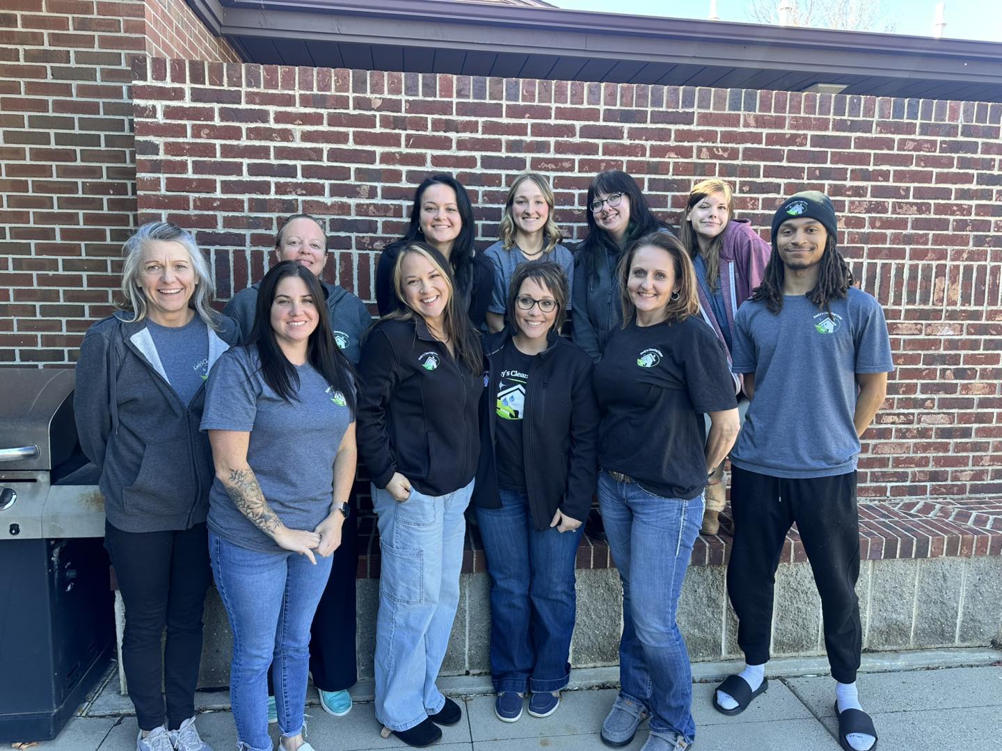 Keely's Cleaning Crew team photo