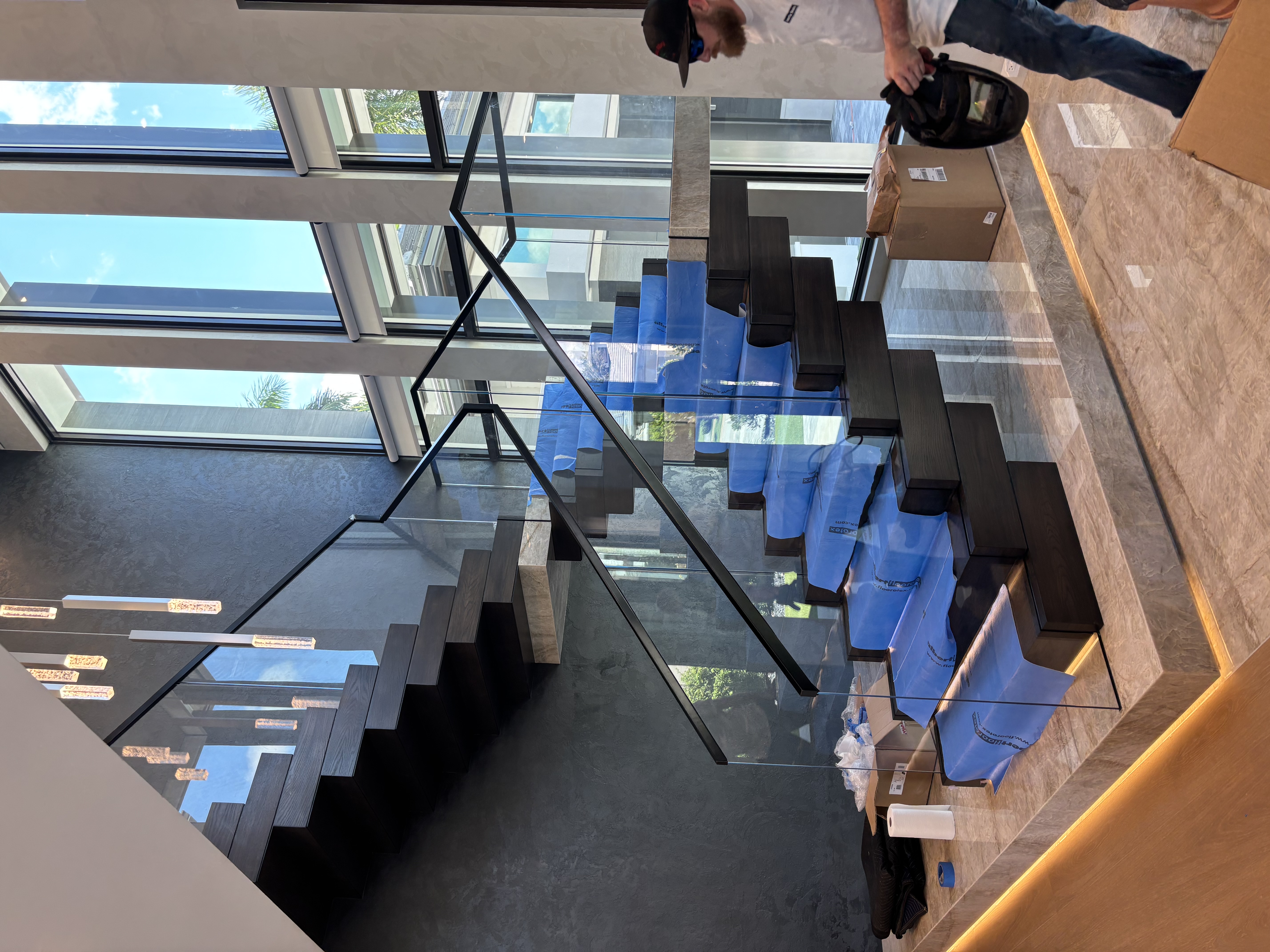 Cantilevered Staircase