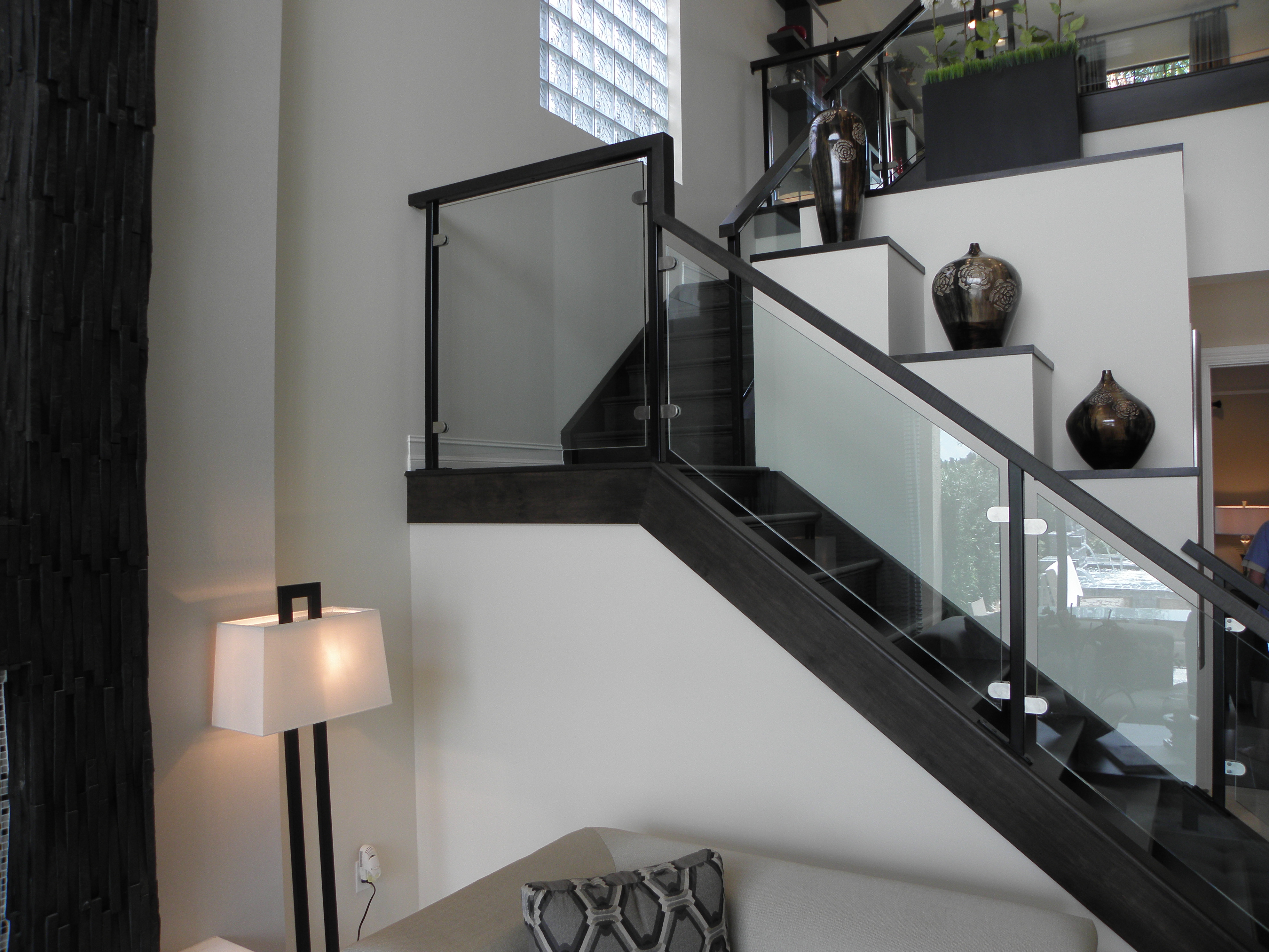 Cantilevered Staircase