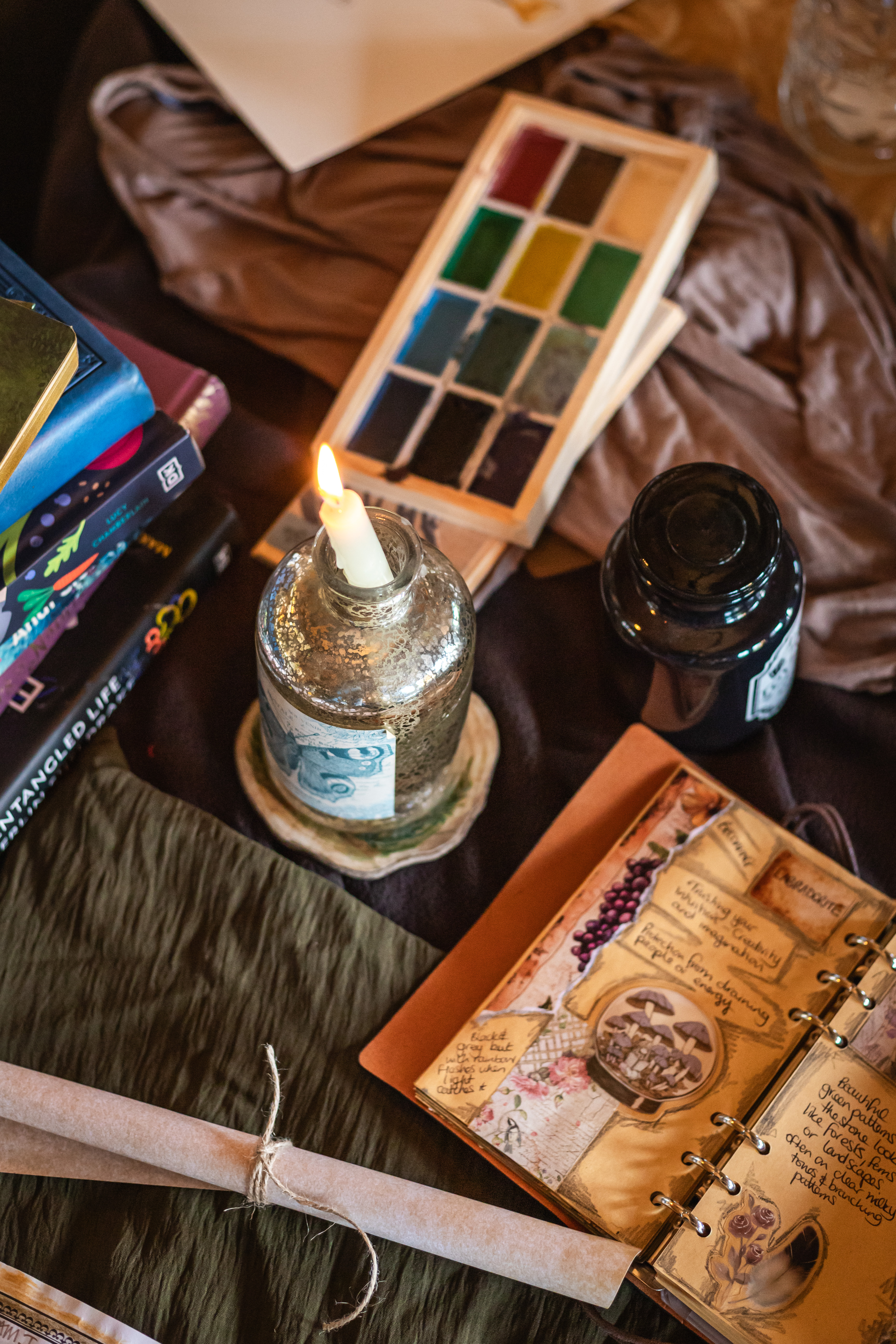 Creative details, journal, colour and objects from Kylie's visual world