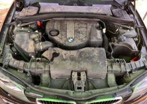 nettoyage baie moteur Somain / detailing auto Somain / nettoyage voiture Somain / entretien moteur voiture Somain / lavage auto Somain / rénovation voiture Somain / esthétique auto Hauts-de-France / TD Concept Somain / nettoyage moteur voiture Somain / préparation revente voiture Somain