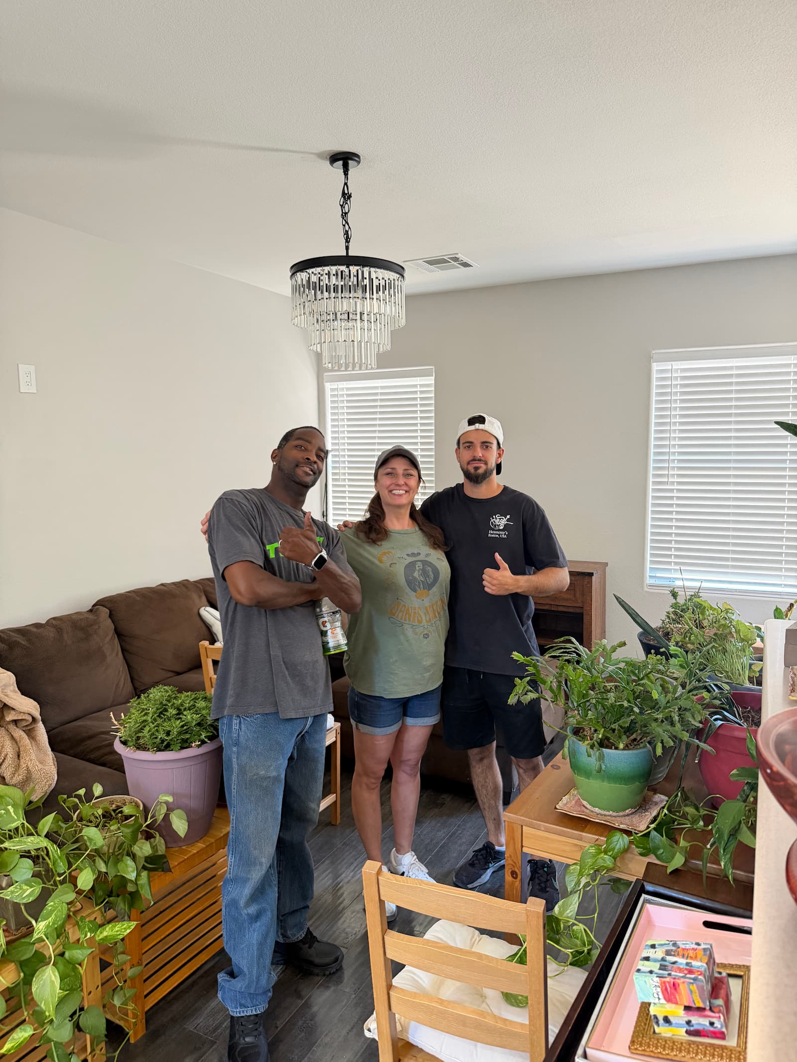 Flex Movers crew carrying boxes on a Las Vegas move