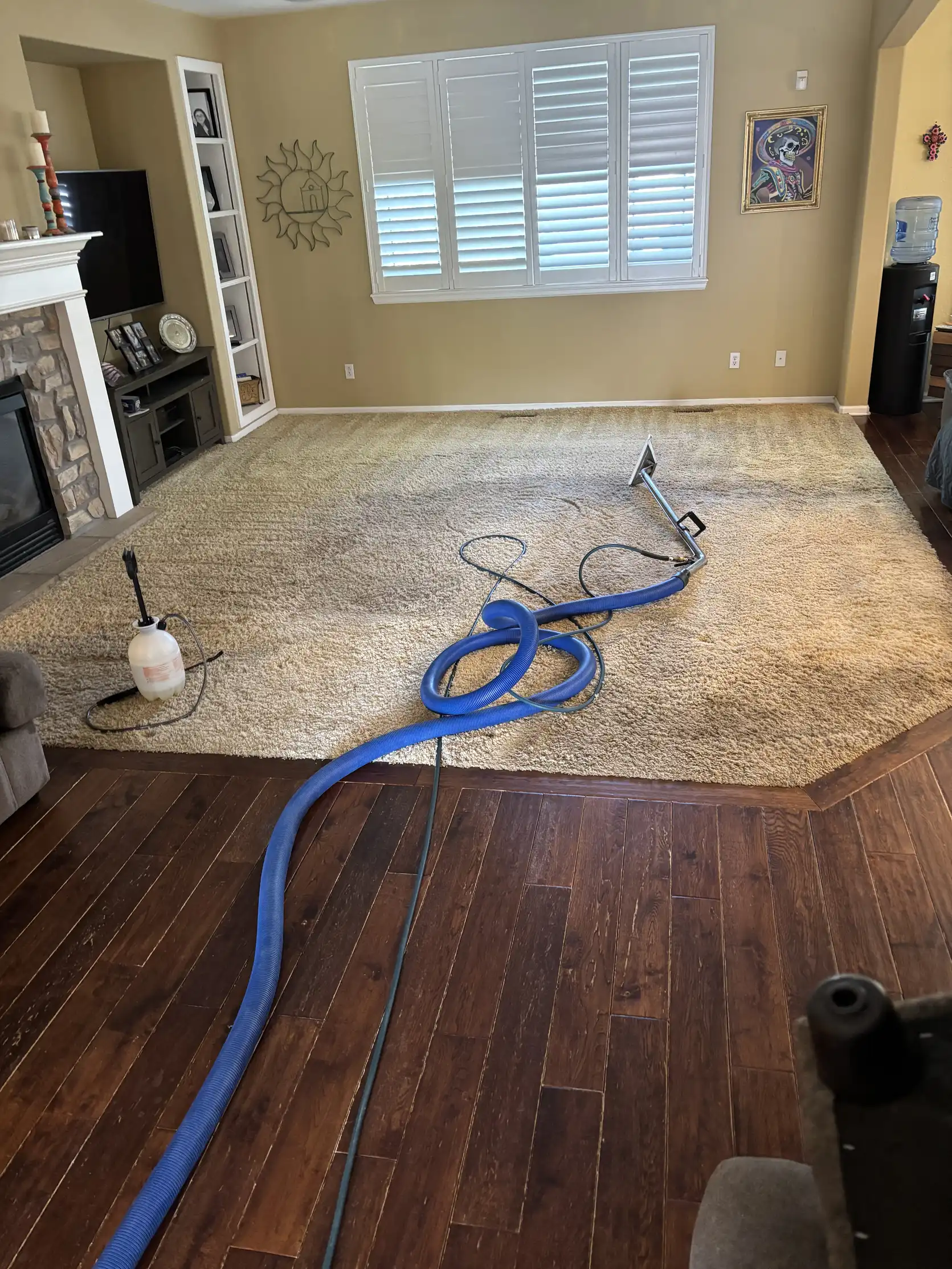 truckmount hose running into Green Valley Ranch home during cleaning