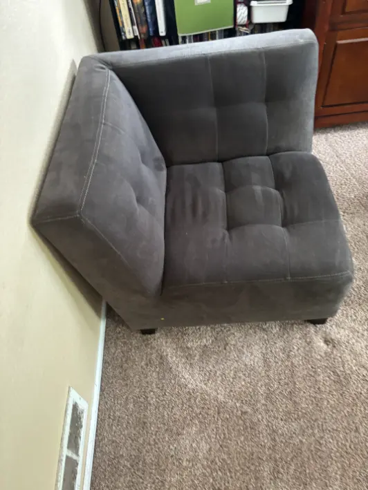 Elizabeth Leather Cleaning