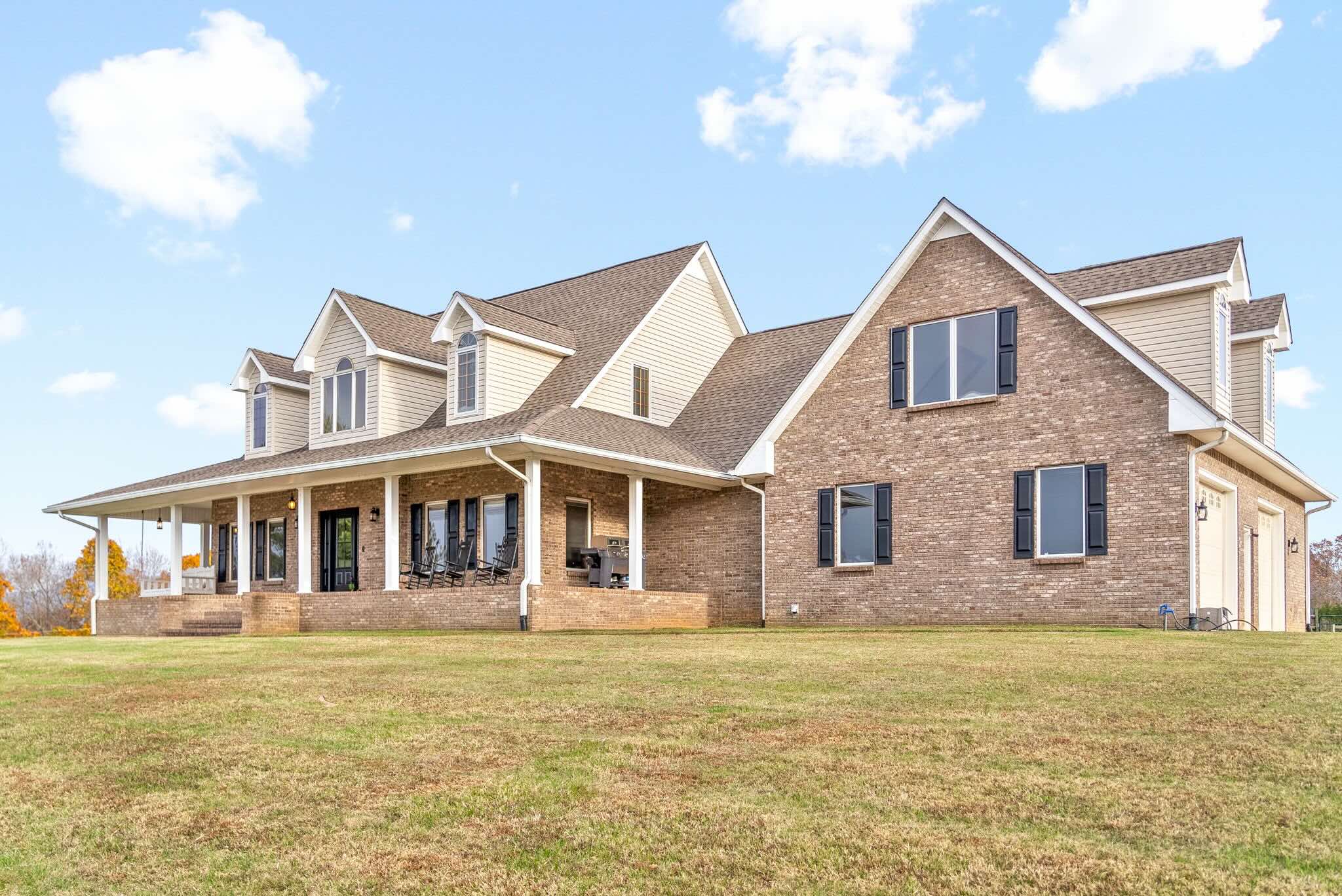 The Executive Lodge Manor