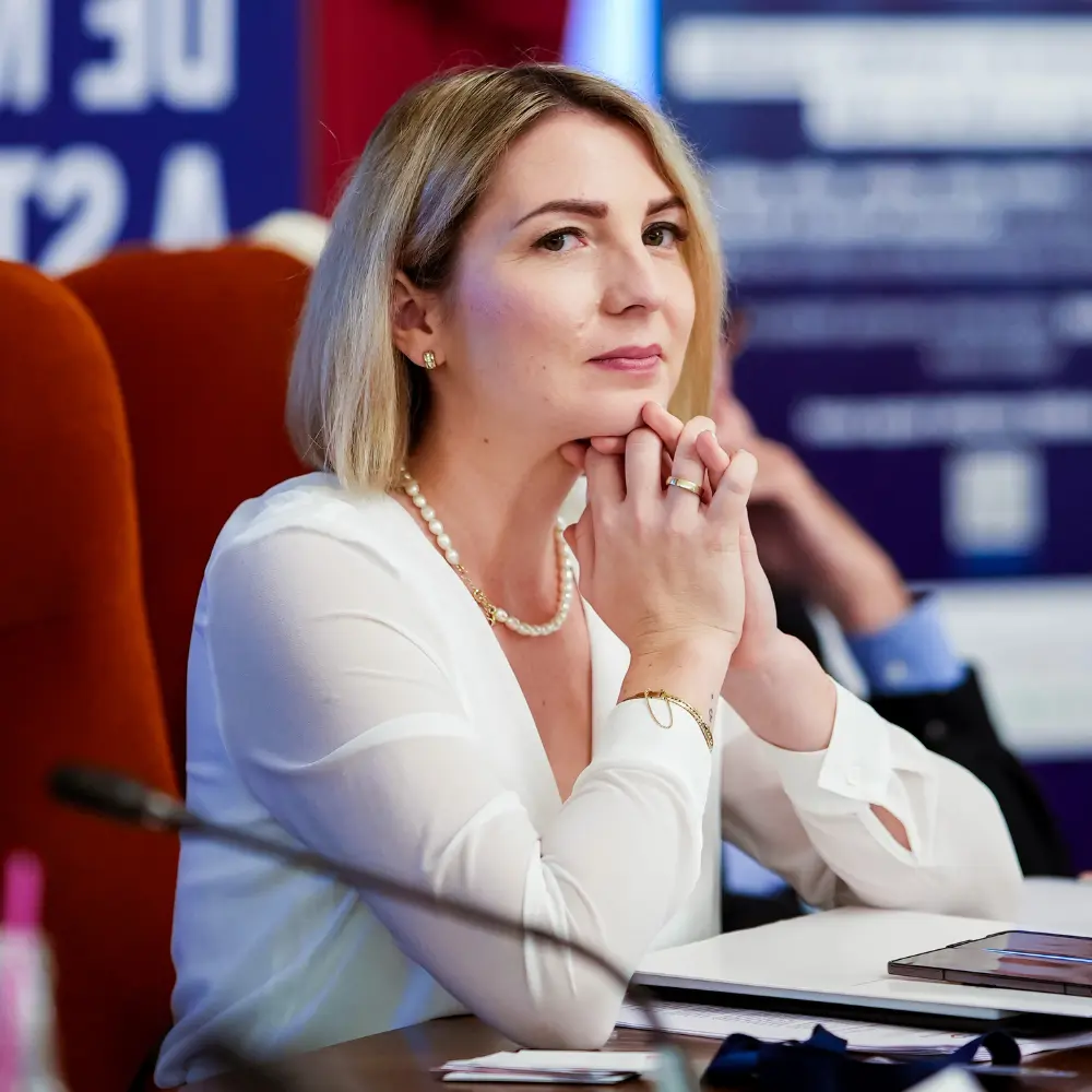 Dr. Emanuela Mercore-Huțanu