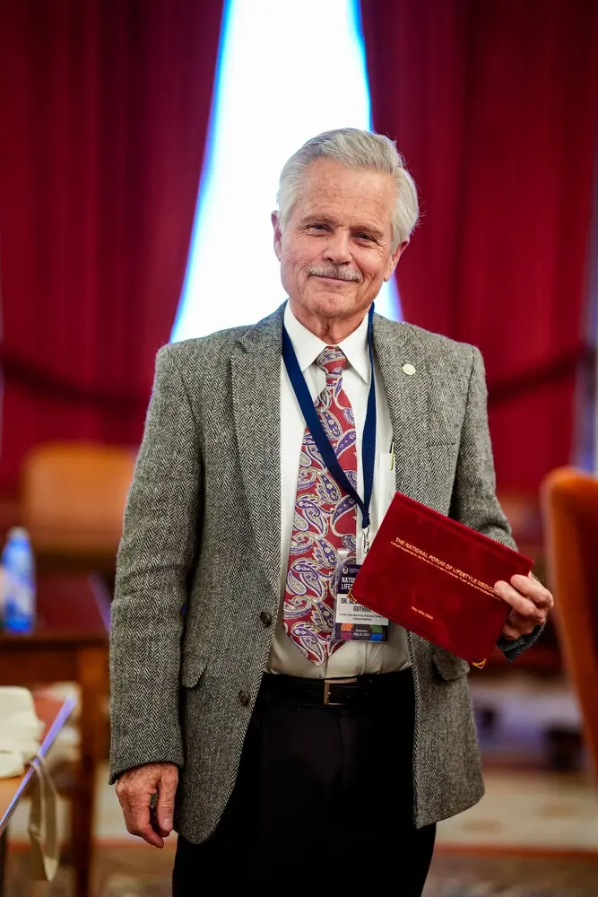 Dr. George E. Guthrie