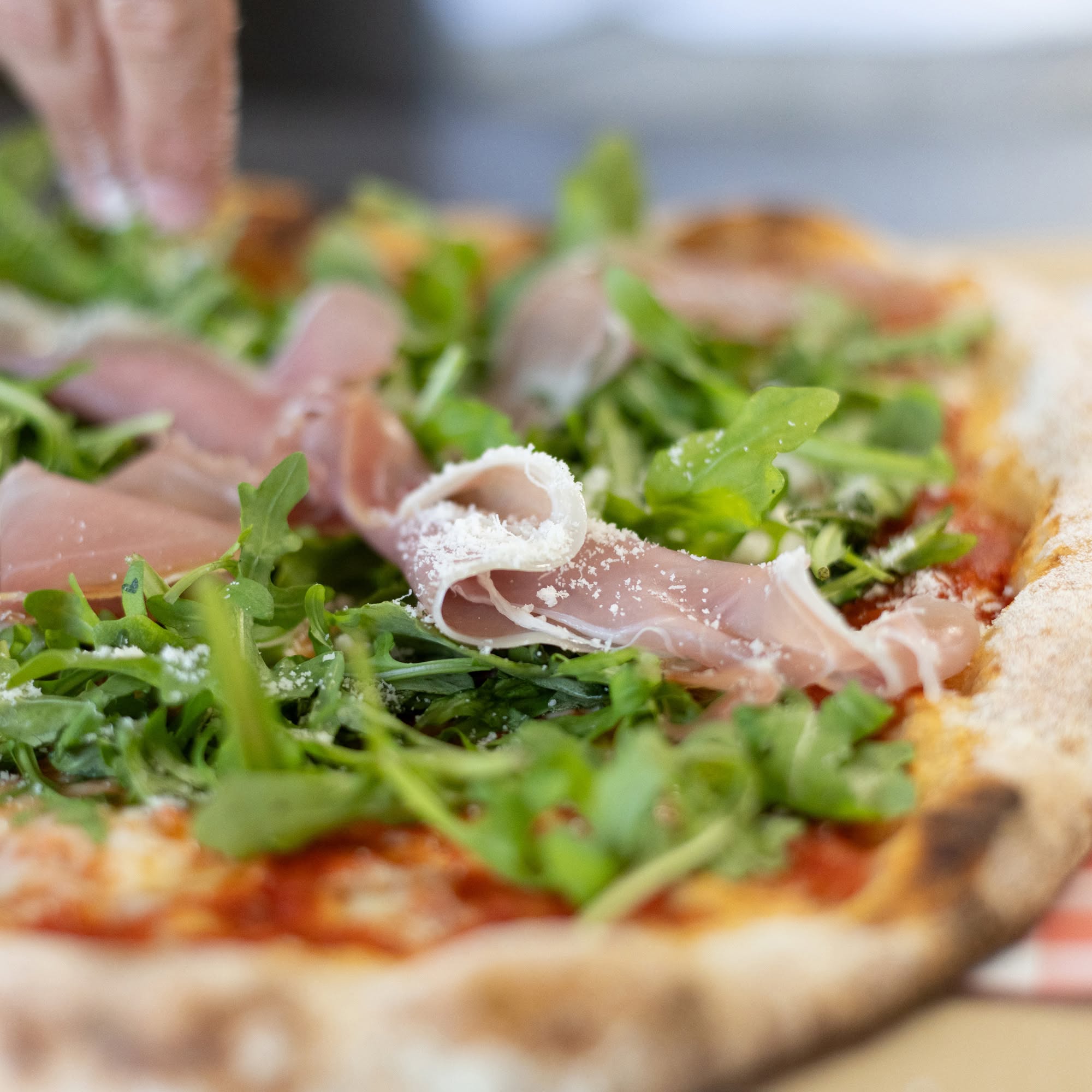 Friss pizza a PapaLangnál
