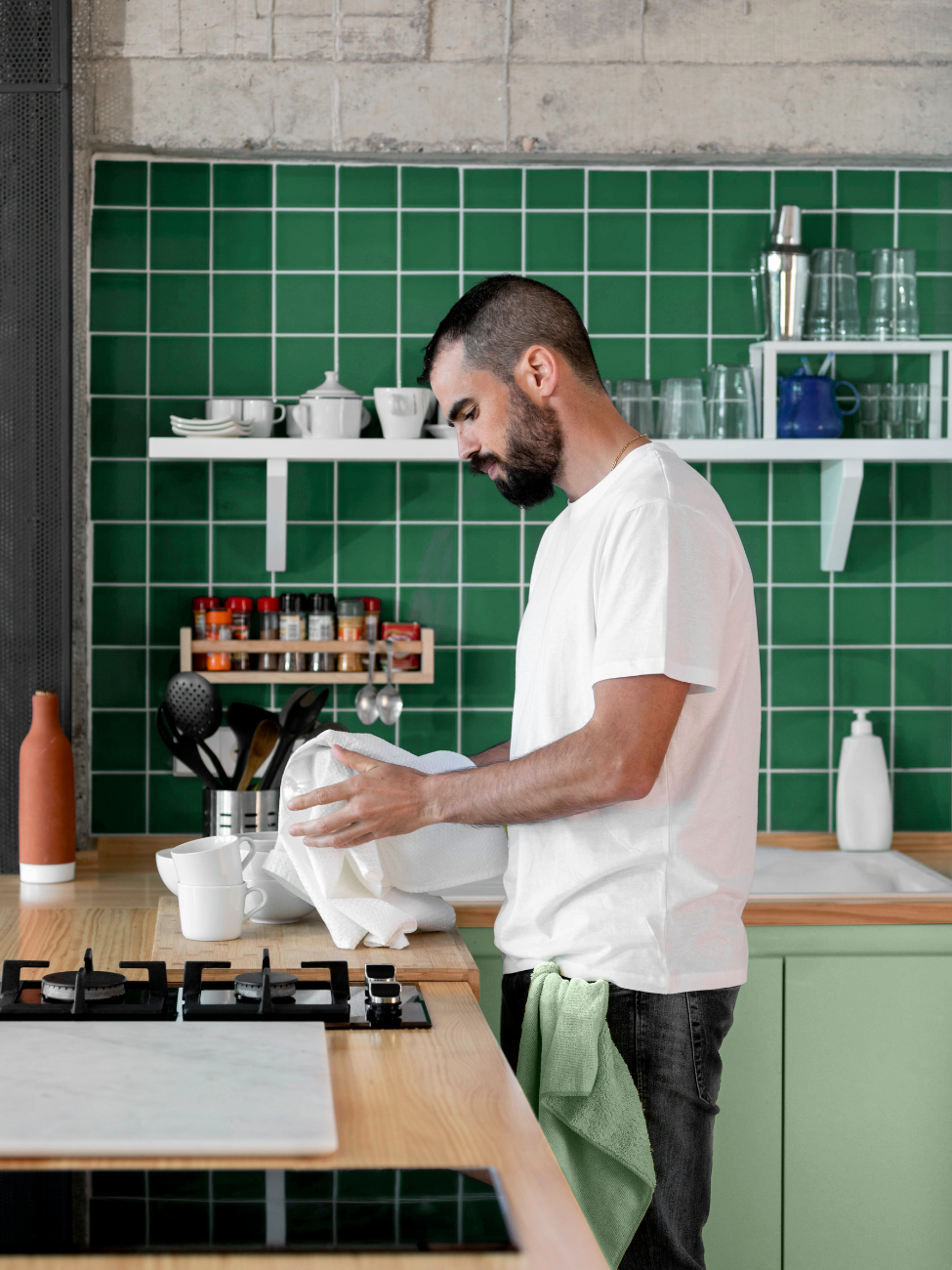 Manufacturing of kitchen countertops