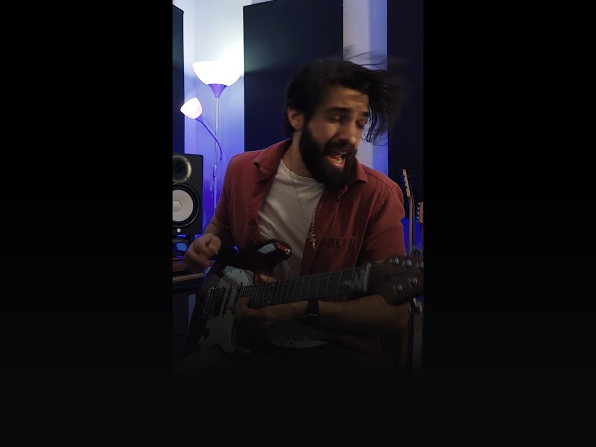 Sia — Chandelier guitar solo