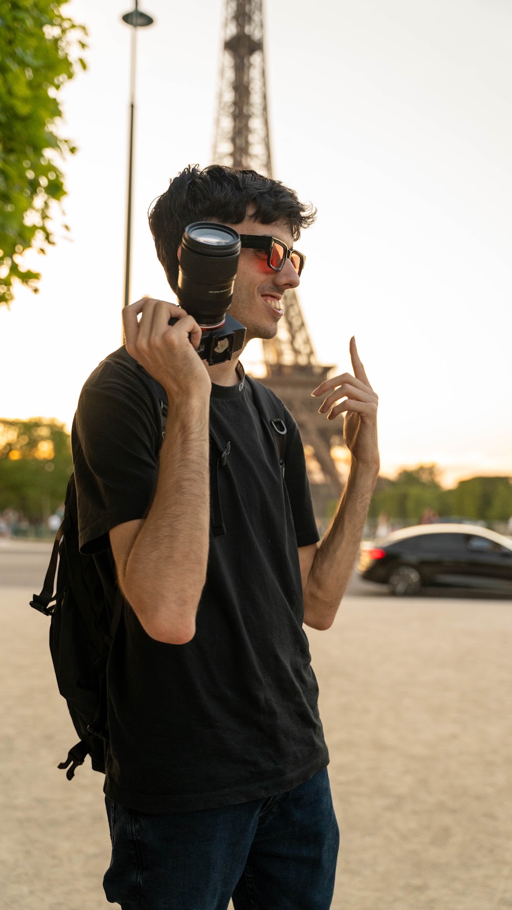 Víctor DLX