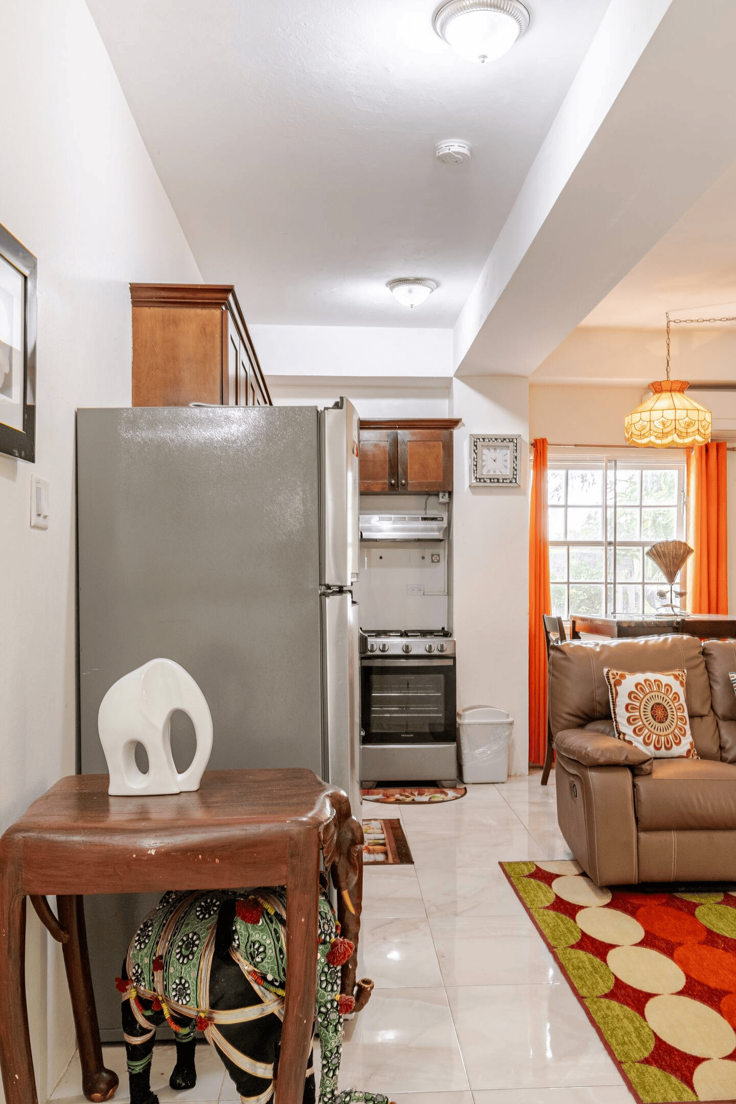 Ocean Breeze 2-Bedroom Suite - Ground Floor Suite with Private Bedrooms & Courtyard Access