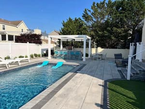 Vinyl liner pool install in Delaware