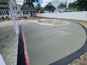 Swimming pool install in South Jersey
