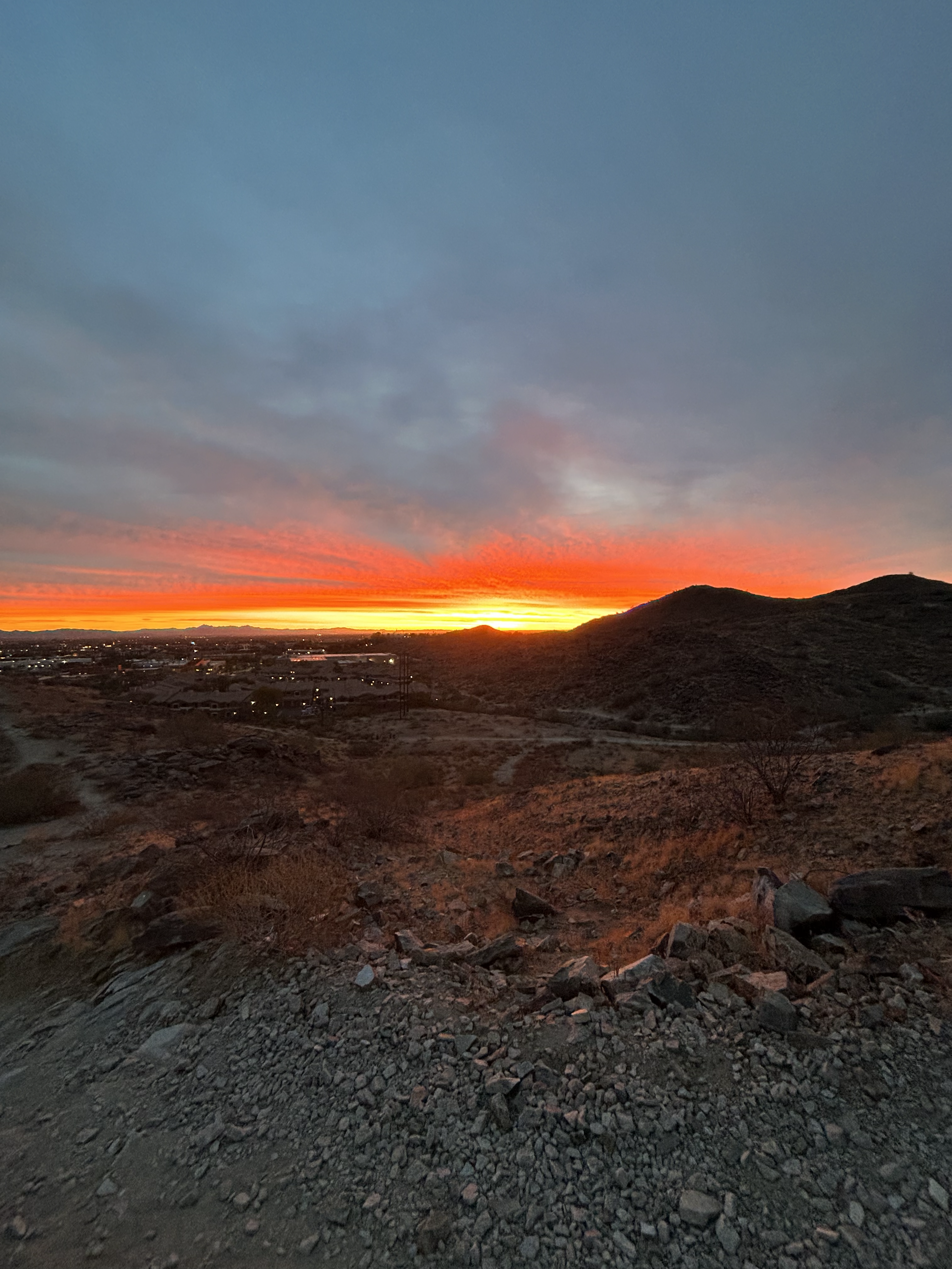 East Valley sunset over the mountains and neighborhoods