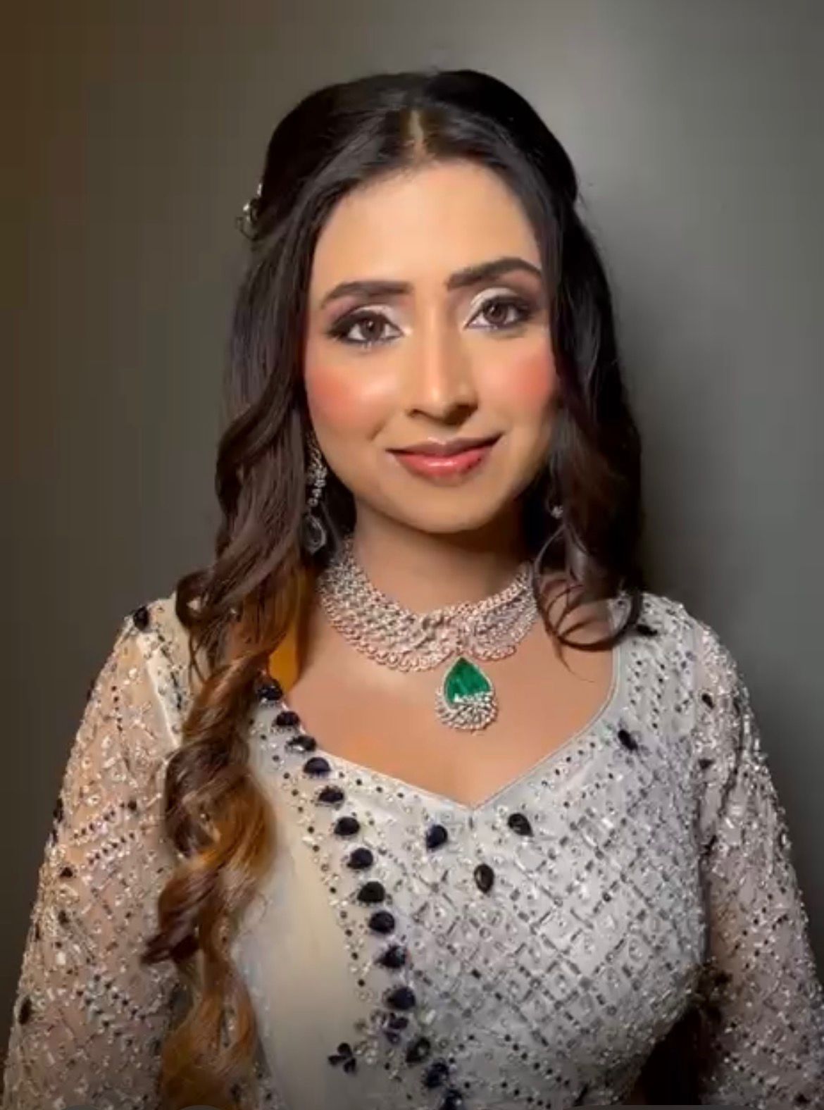 Soft Glam Modern Reception Look