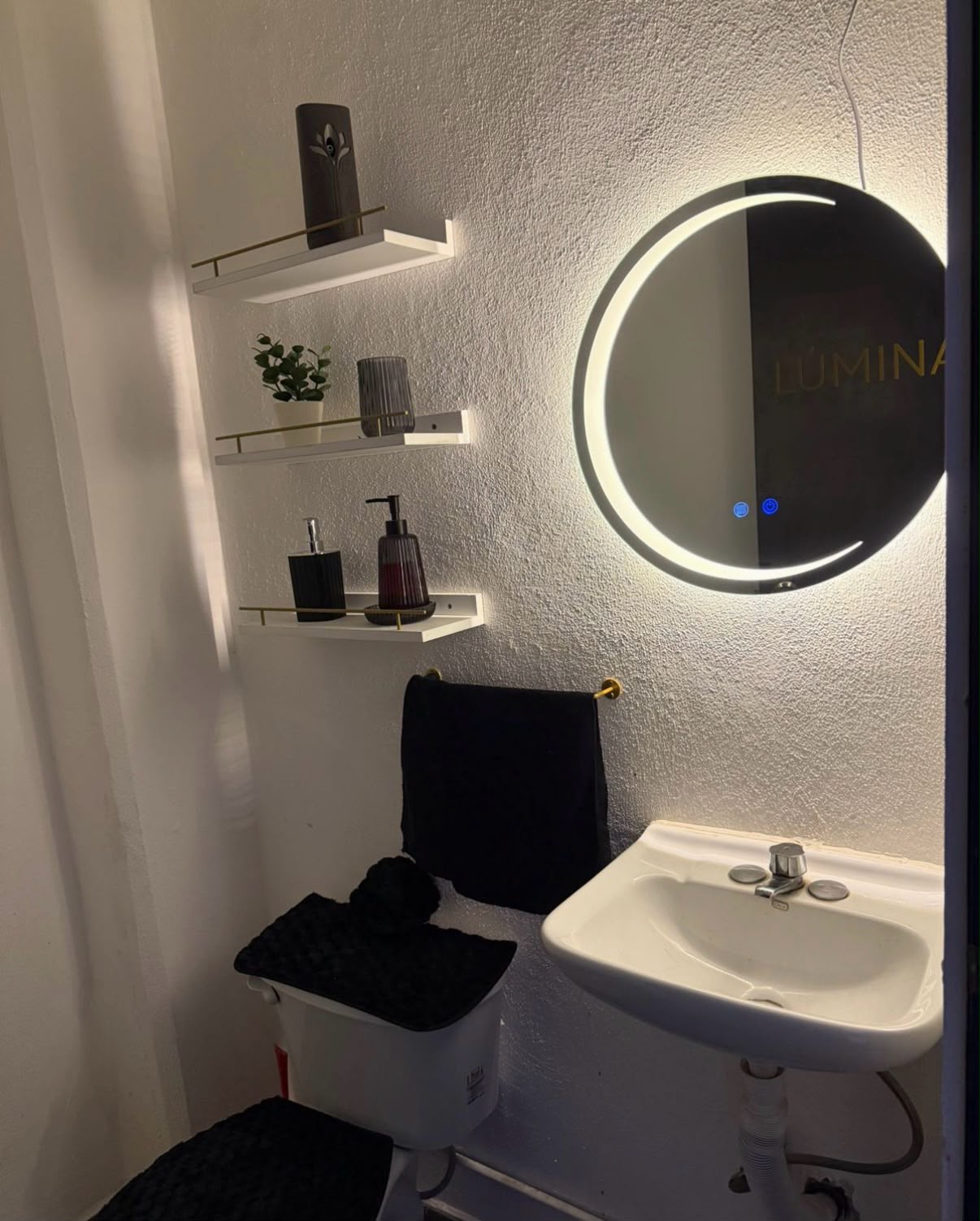 Lumina Instalación