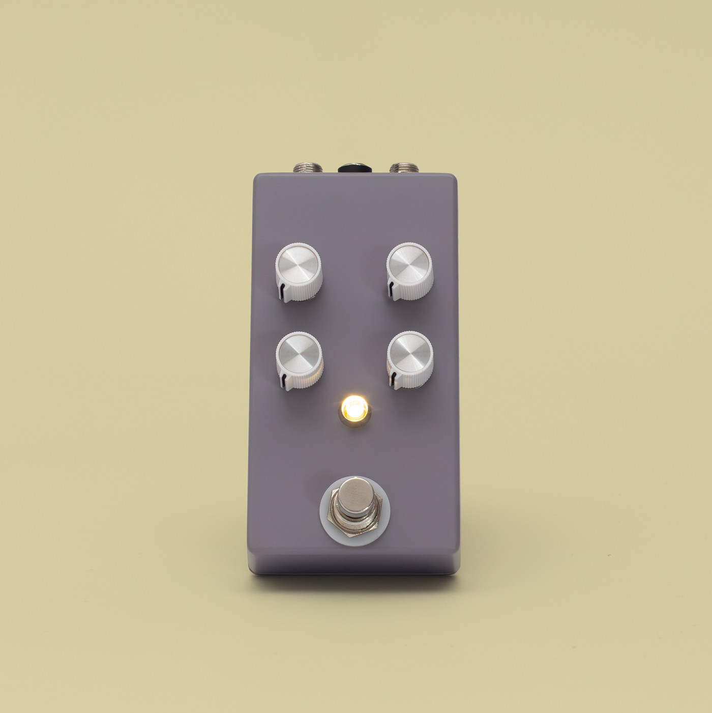 yesterday effects - 8bit fuzz - an 8bit fuzz effect