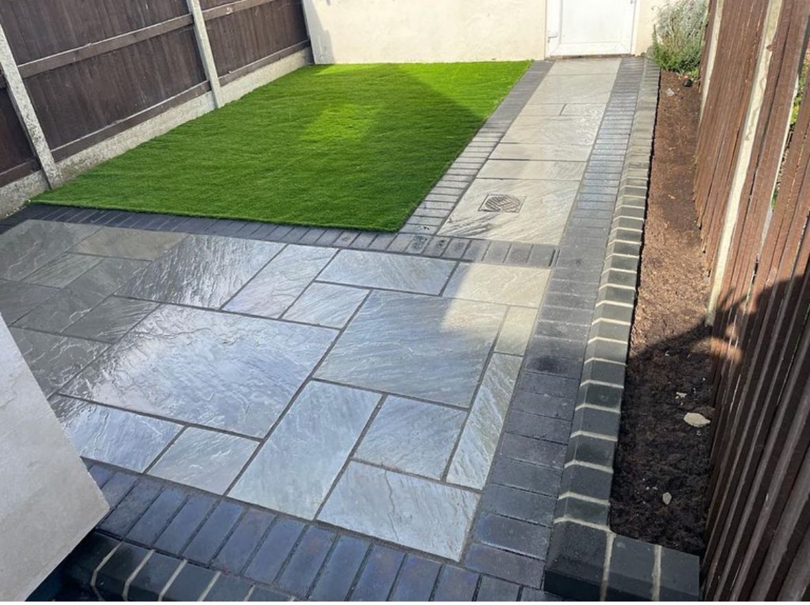 Contact Solid Stone Paving