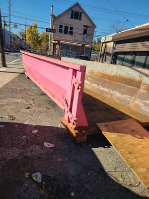 {{ custom_values.service_4 }} in {{custom_values.area_7})