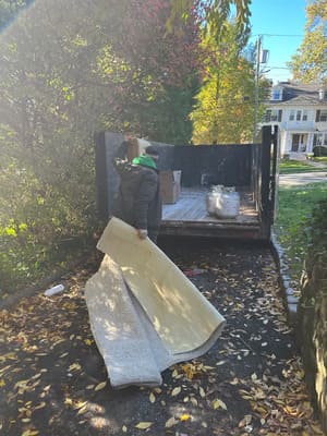 {{ custom_values.service_3 }} in {{custom_values.area_2})